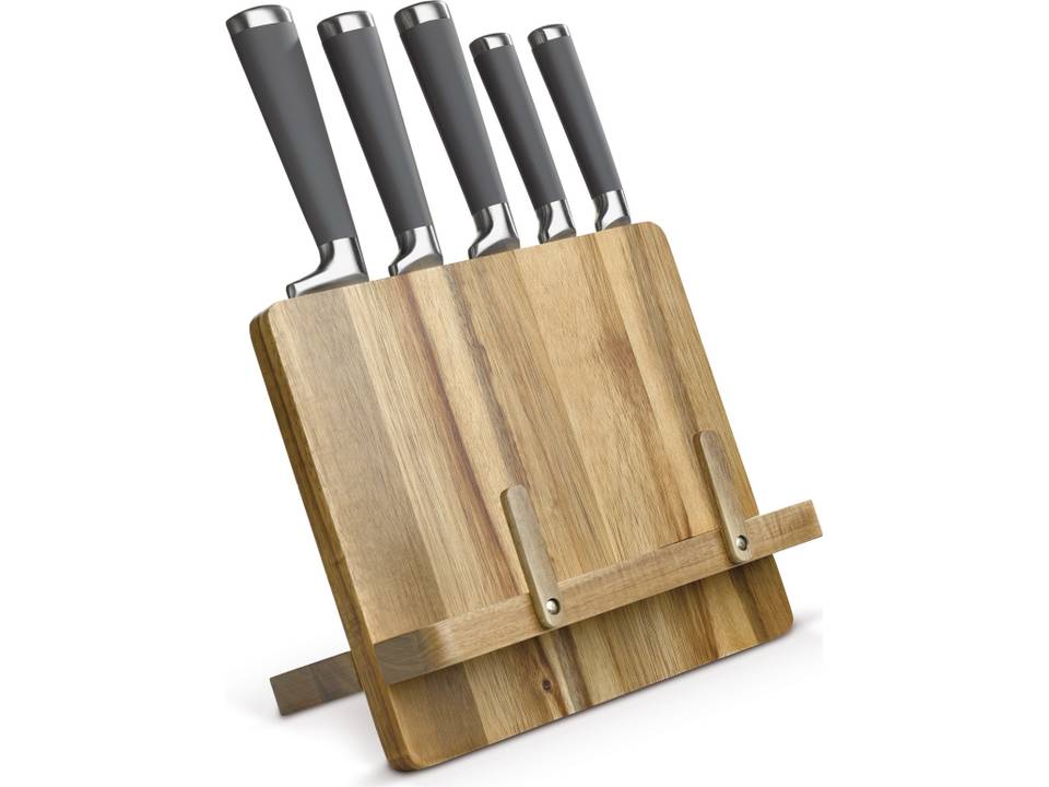 Cookbook stand including knives 1
