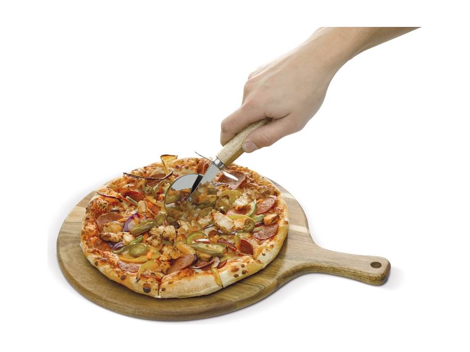 Pizza board with cutter 3
