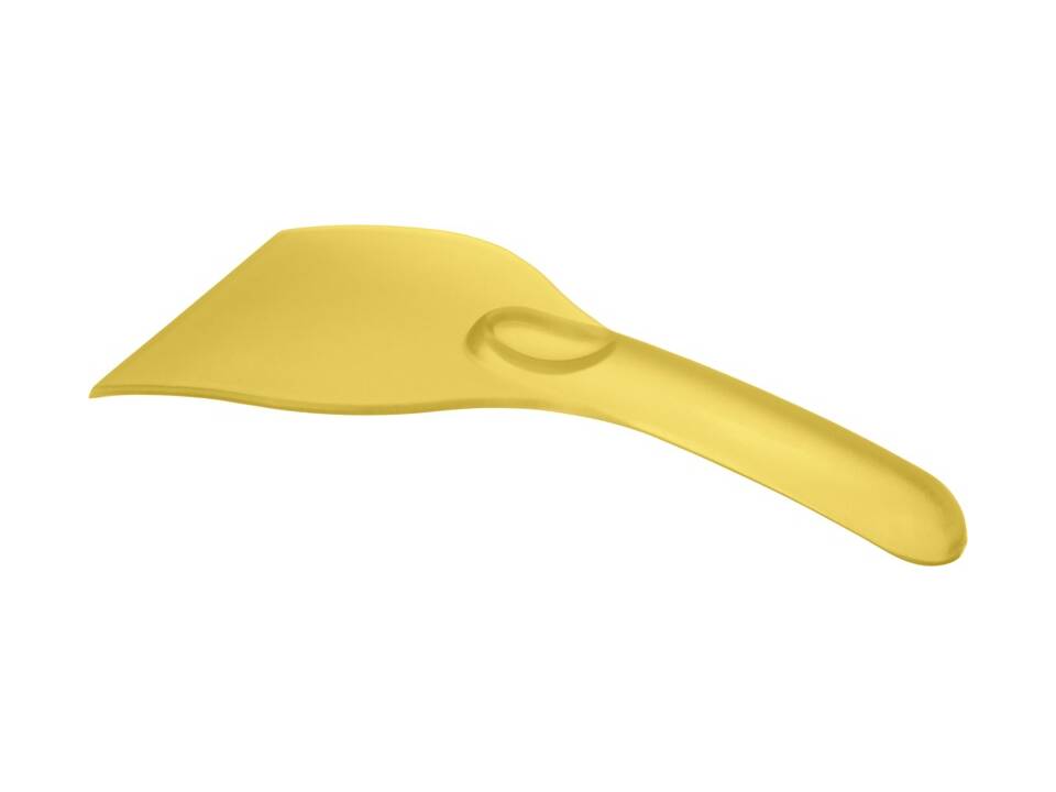 Chilly 2.0 large ice scraper made from recycled plastic 24