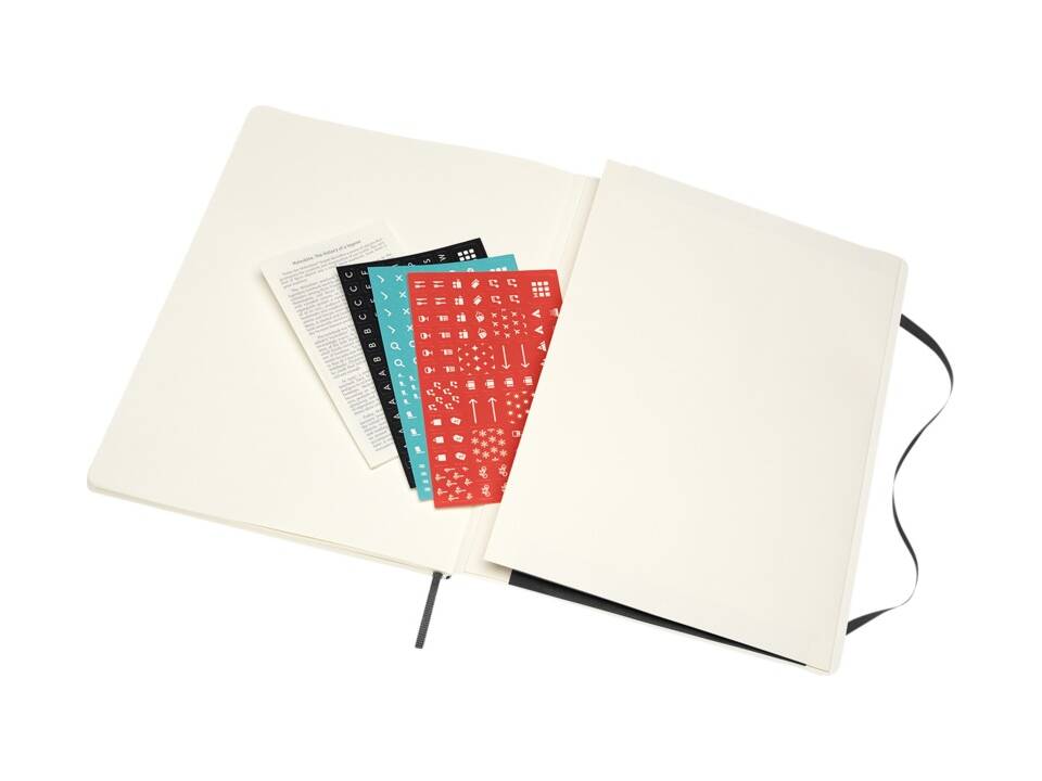 12M weekly soft cover planner 14