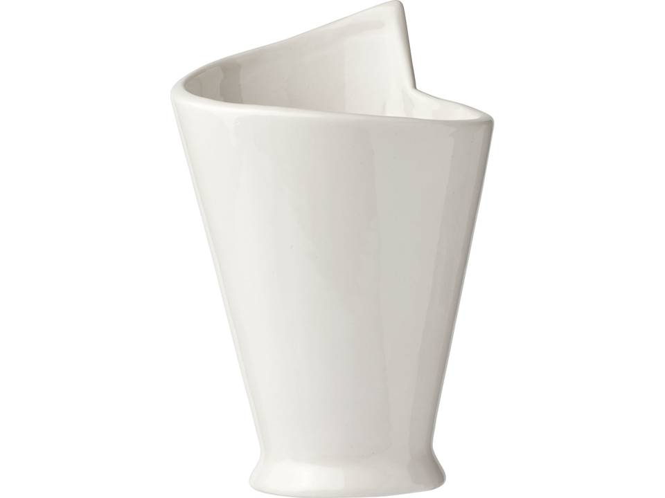 Chase fries and sauce holder 3