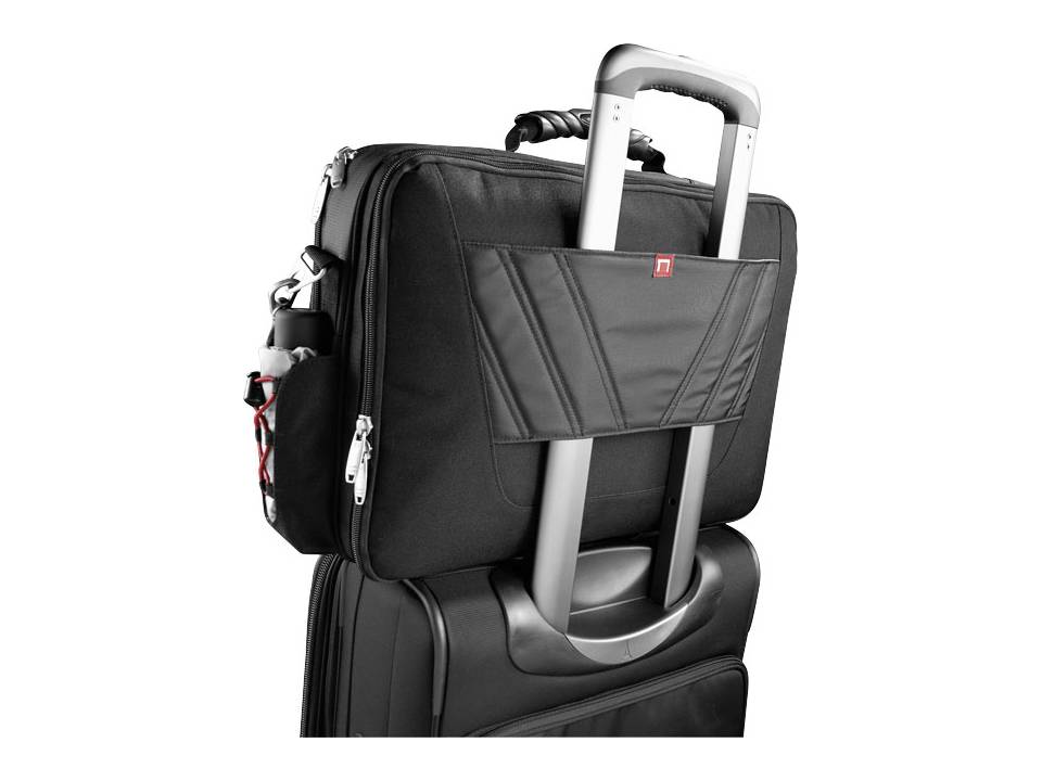 Proton checkpoint-friendly 17'' computer attaché 9