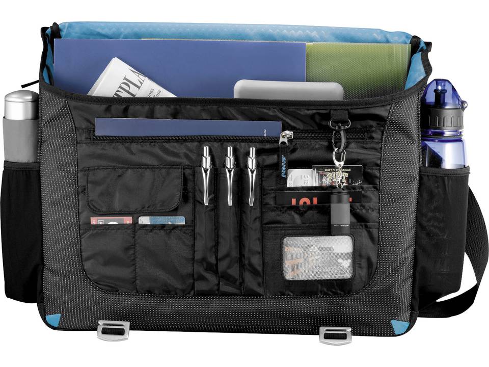 Fly-by airport security friendly 17" messenger bag 5