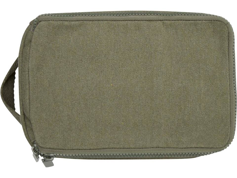 Pack 500 g/m² Aware™ recycled toiletry organiser 17