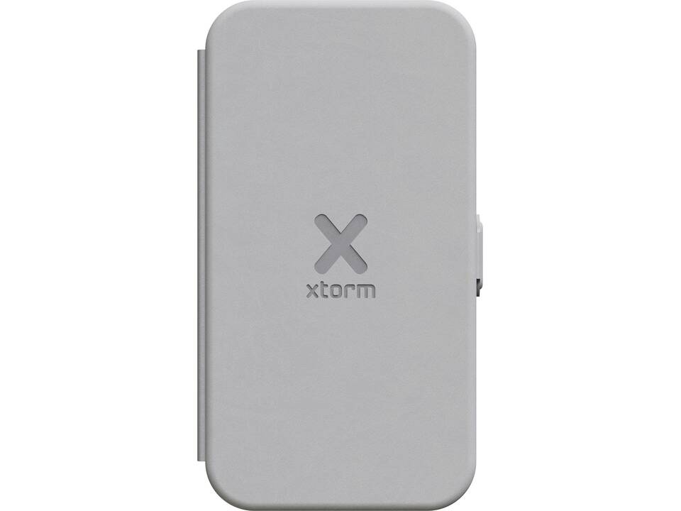Xtorm XWF31 15W foldable 3-in-1 wireless travel charger 4