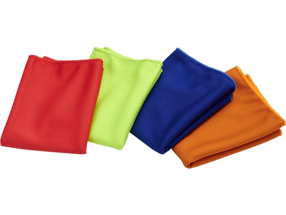 Peter cooling towel in mesh pouch 23