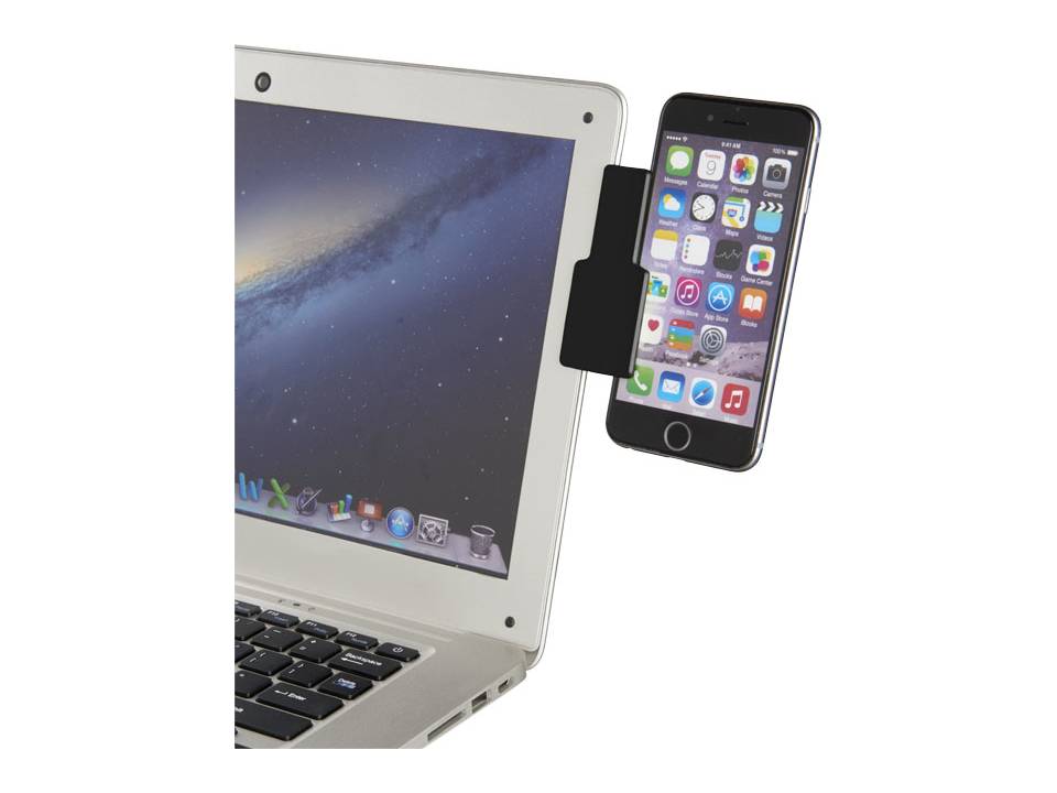 Connect laptop clip 6