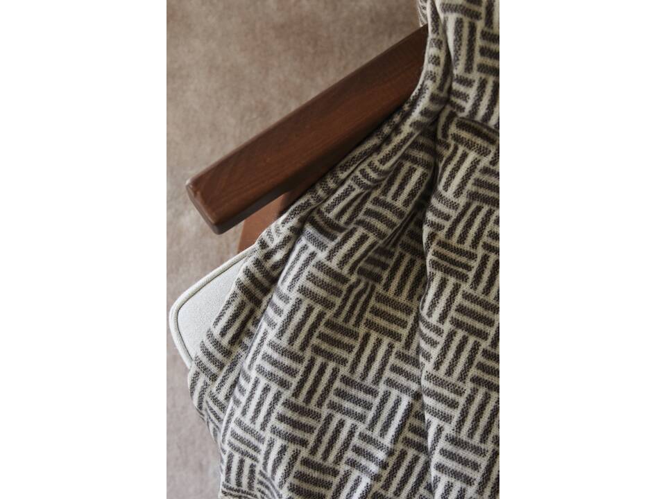 VINGA Lenox blanket 46