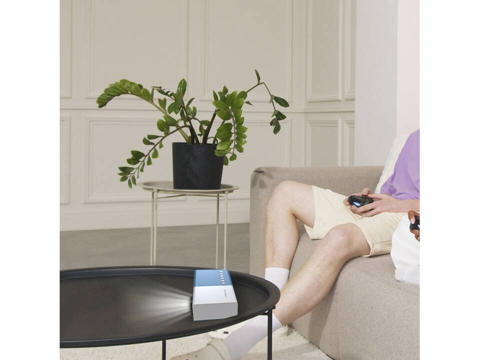 Mini cinema projector 9