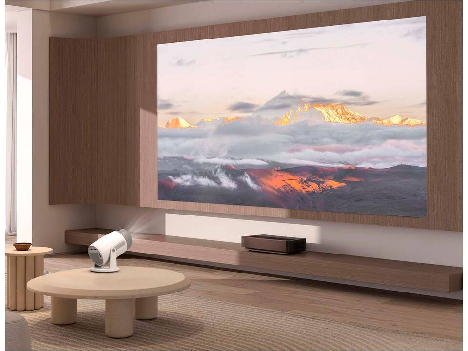 Prixton Matisse 1080P projector 3