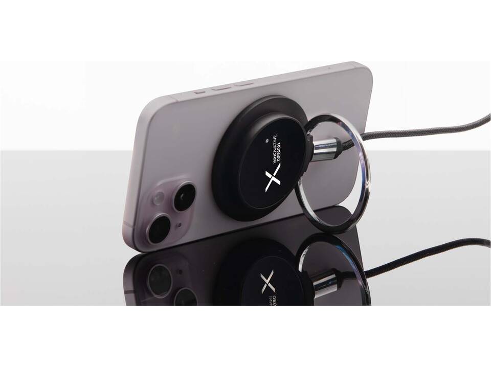 SCX.design W35 15W MagSafe ring charger 6