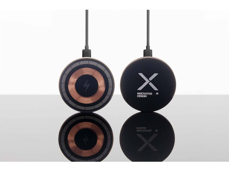 SCX.design W37 15W extra slim recycled aluminium wireless charging pad 5