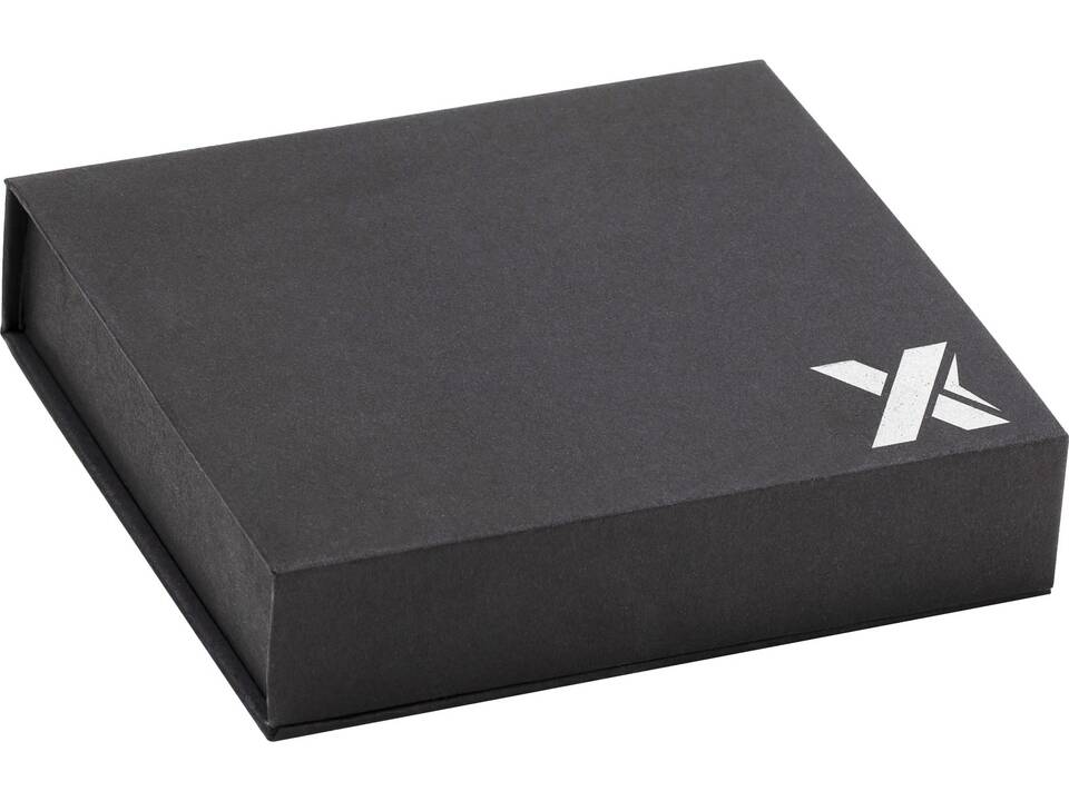 SCX.design W12 wireless charging station 2