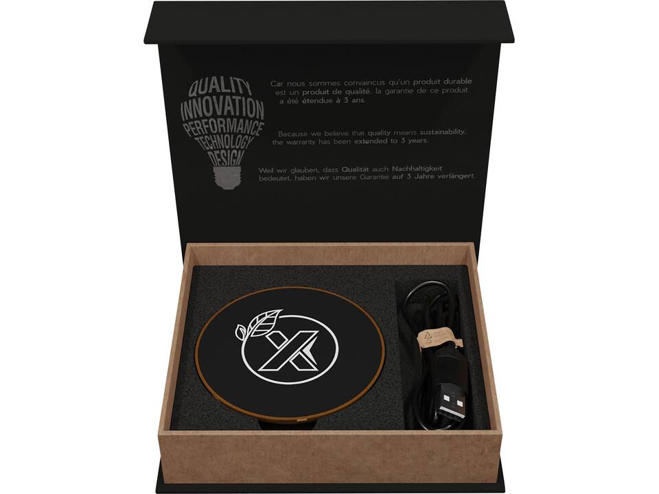 SCX.design W13 10W wooden wireless charging station 2