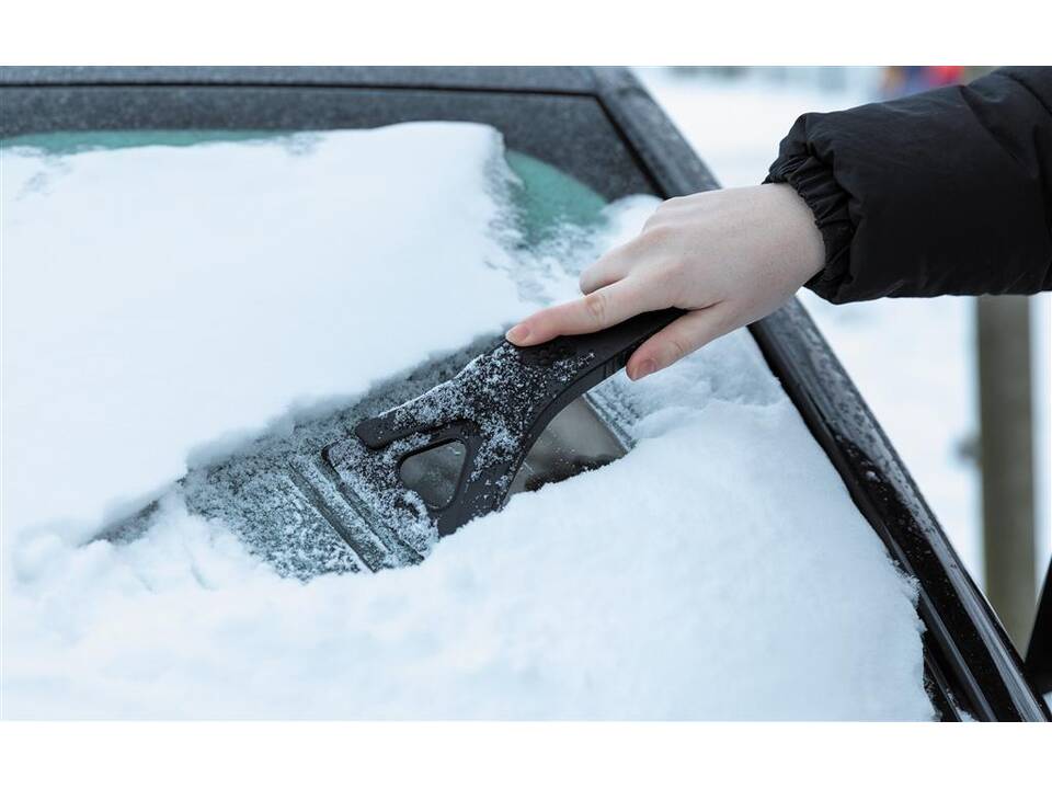 3-in-1 ice scraper 10