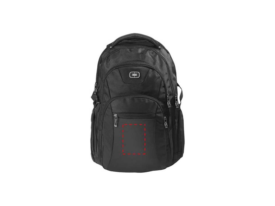 Curb 17'' laptop backpack 4