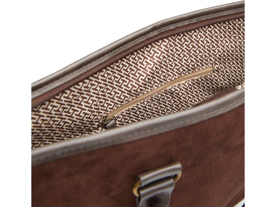 VINGA Hunton computer brief 4