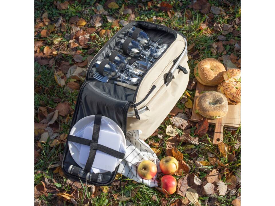 Livoo 4 person picnic basket 6
