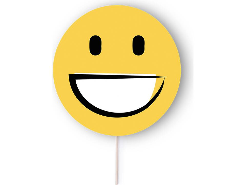 Selfie Pai Pai in fun emoji designs 3