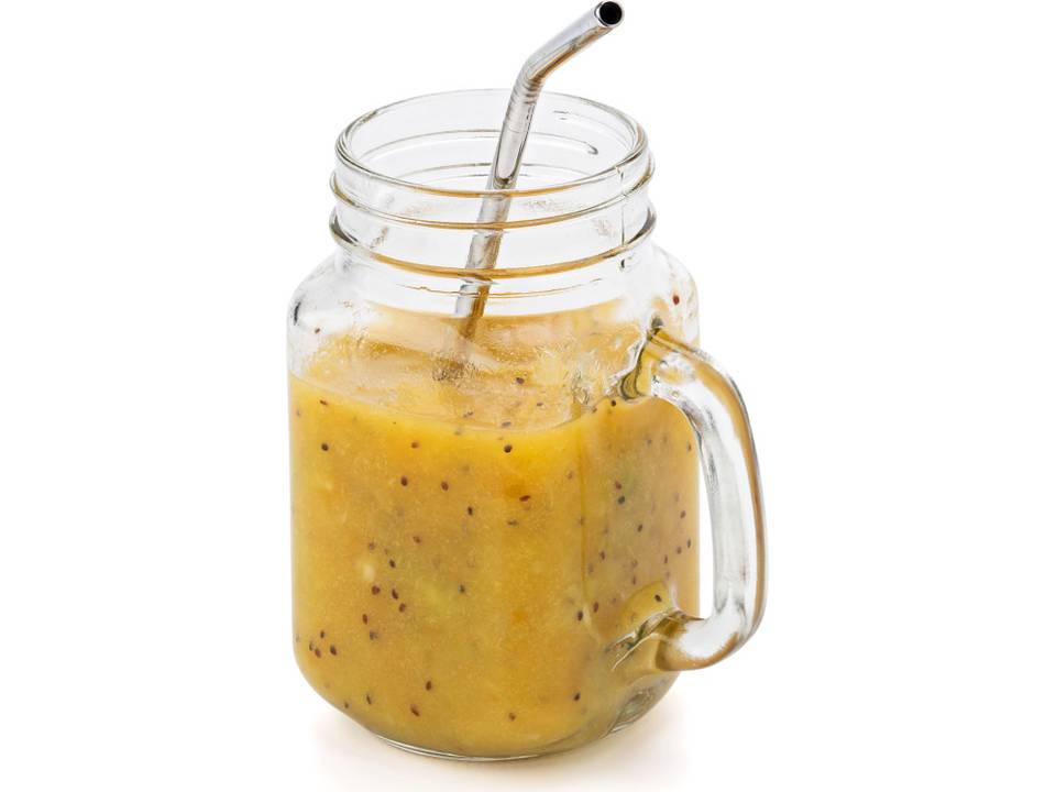 Four stainless steel straws 3