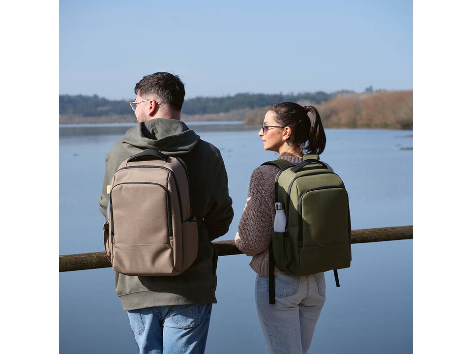 New York rugzak 20L Gerecycled Nylon 33