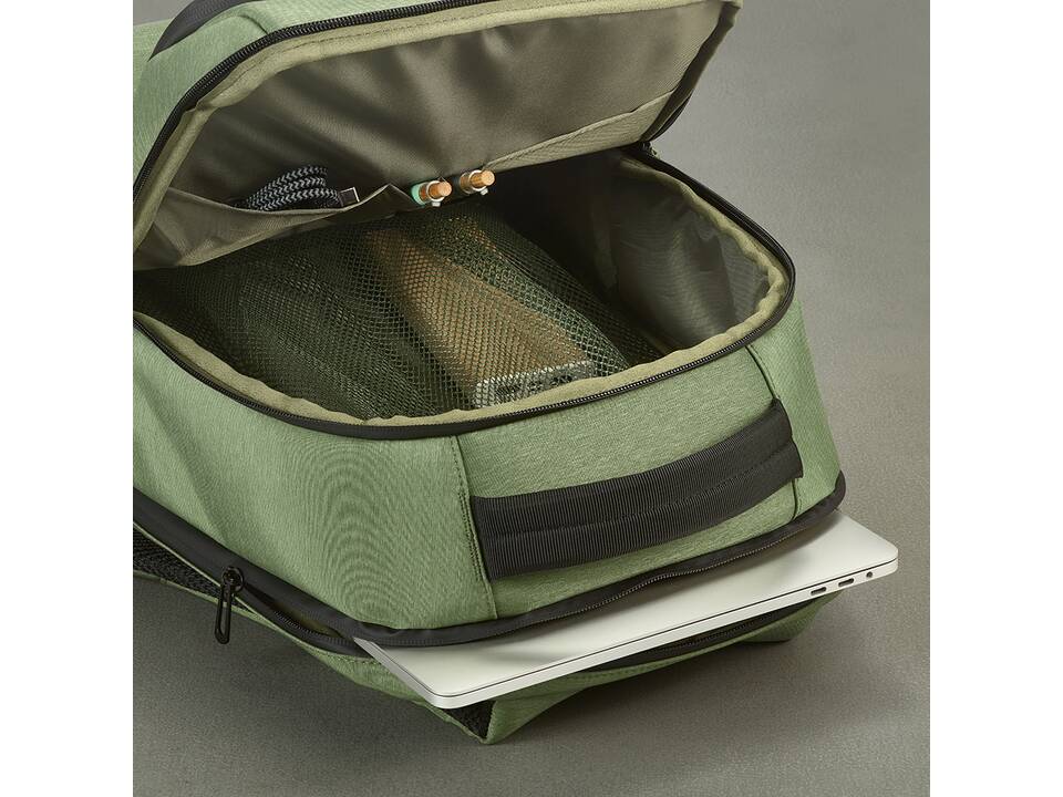 New York rugzak 20L Gerecycled Nylon 26