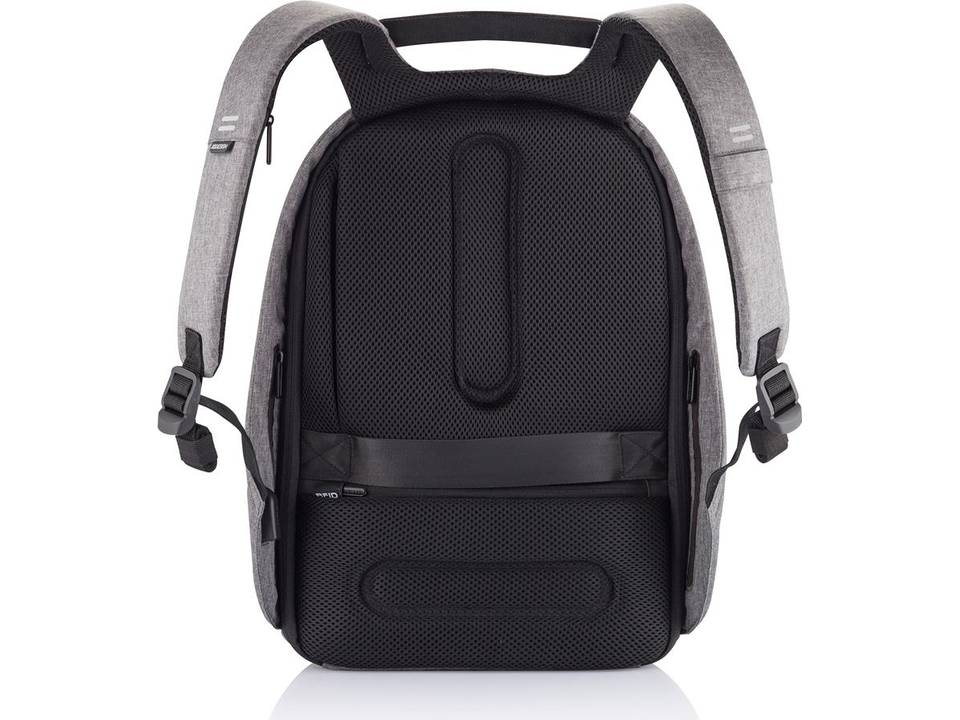 Bobby Hero Regular, Anti-theft backpack 3