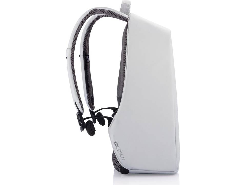 Bobby Hero Spring, Anti-theft backpack 7