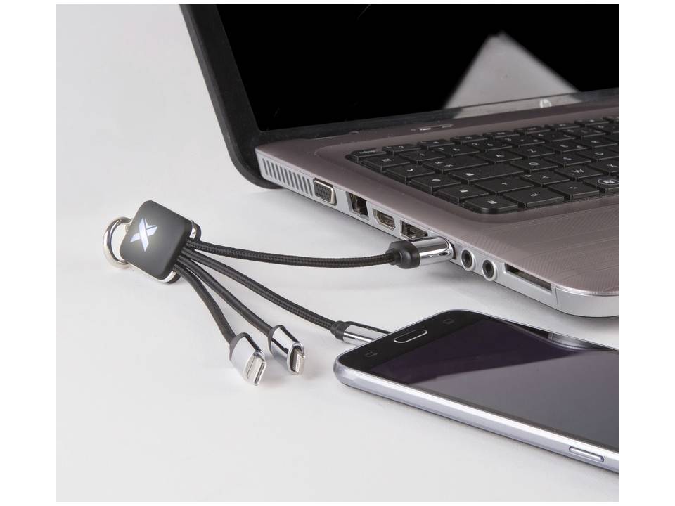 C15 quatro light-up cable 6