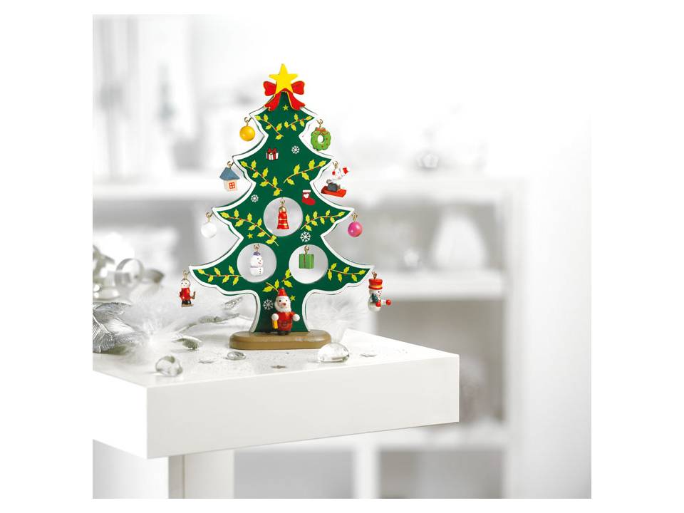 Wooden Xmas tree decoration 1