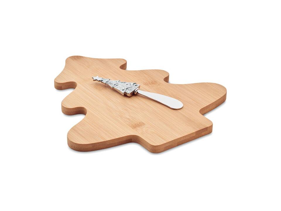 Cheese board set in bamboo 2