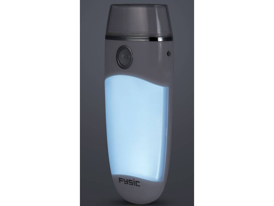 Fhysic rechargeable LED flashlight 2