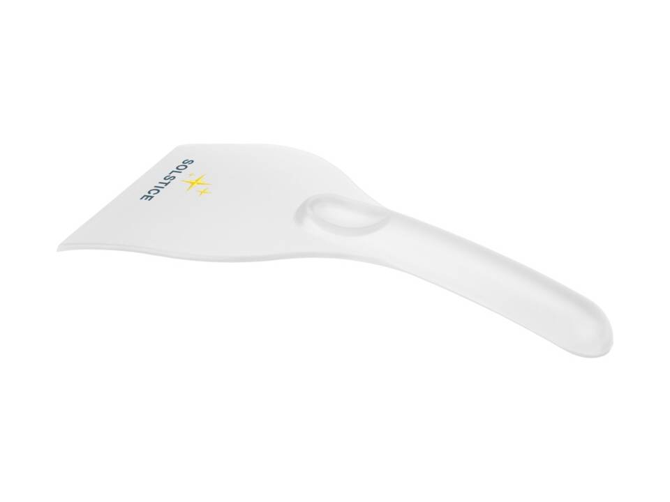 Chilly 2.0 large ice scraper made from recycled plastic 26