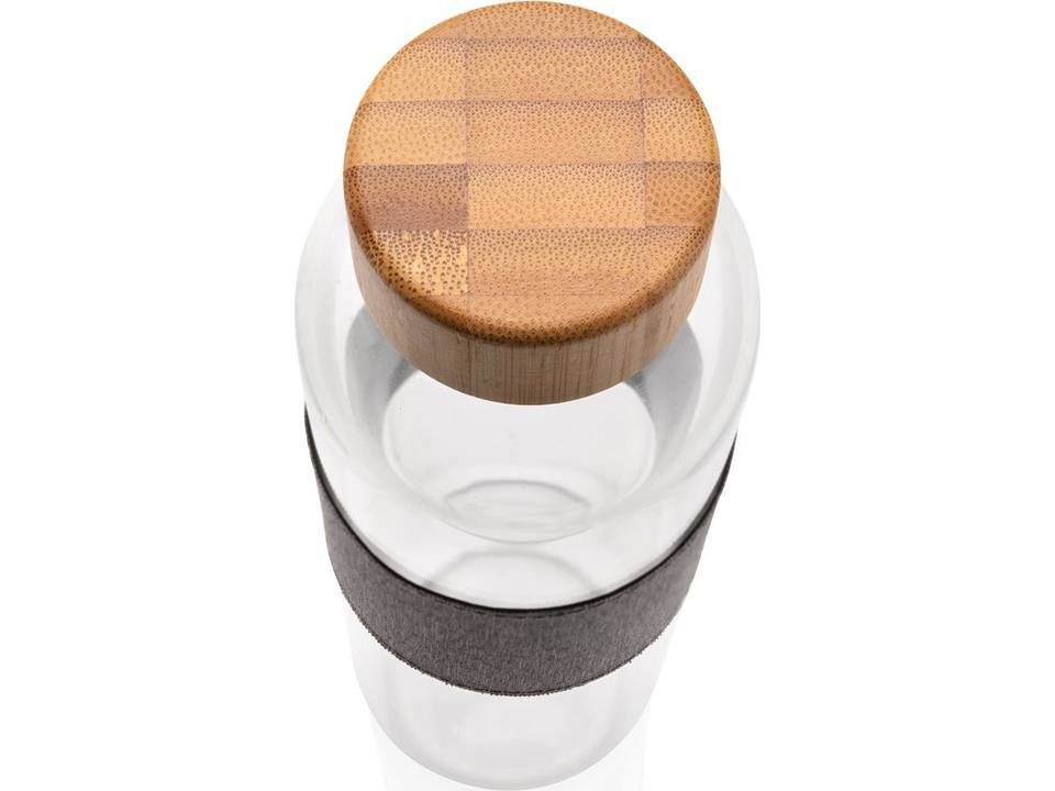 Impact borosilicate glass bottle with bamboo lid 8