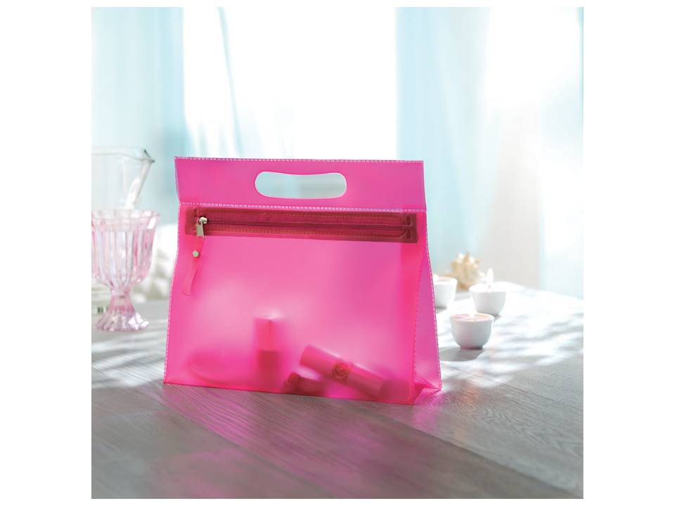 Transparent vanity case  9