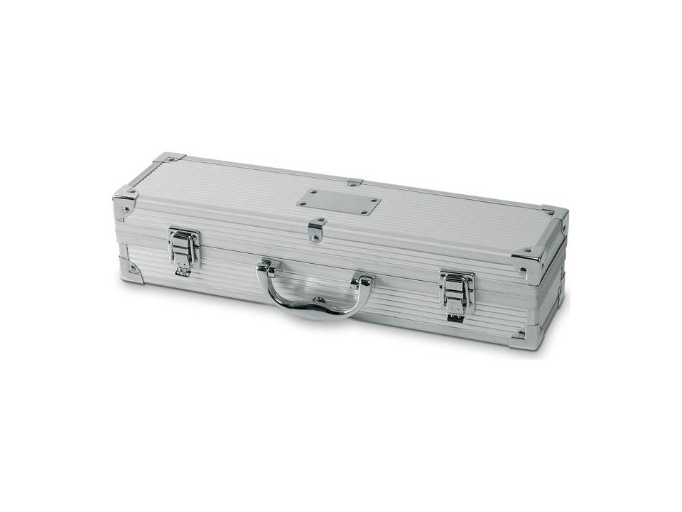 3 BBQ tools in aluminium case 5
