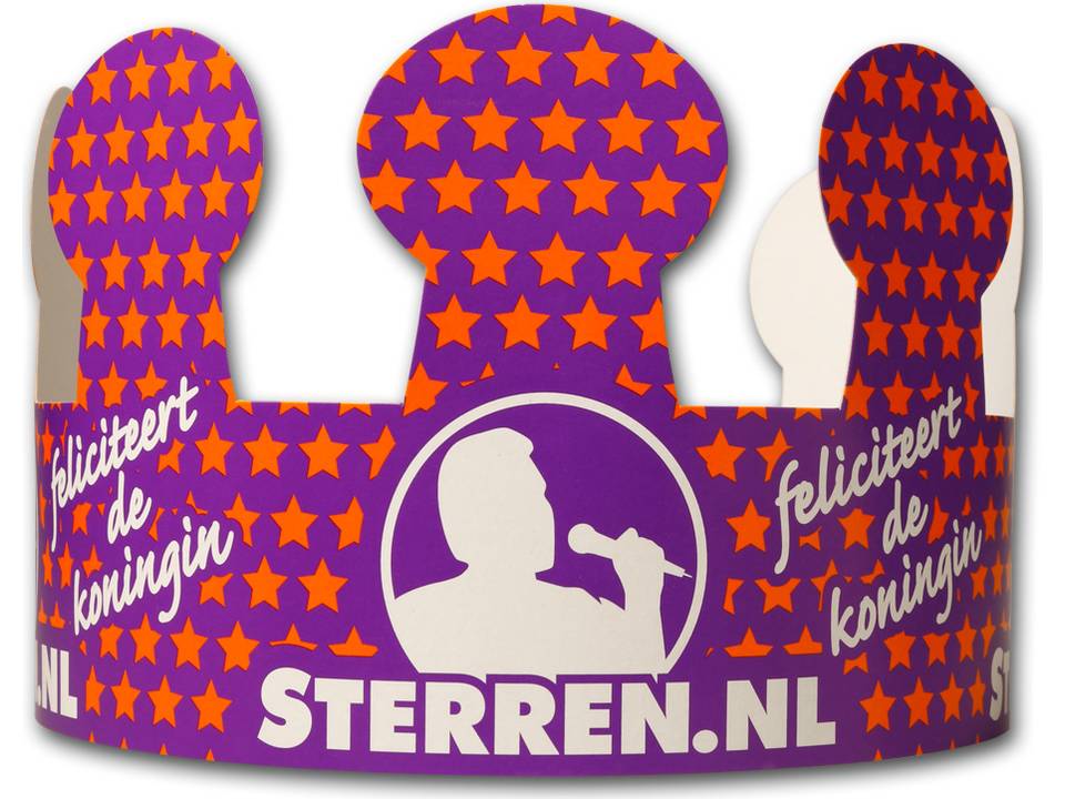 Crowns made from cardboard 1 3