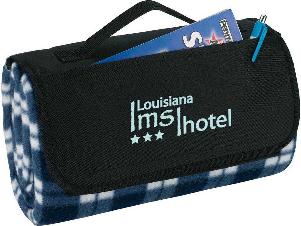 Plaid picnic blanket tote  4