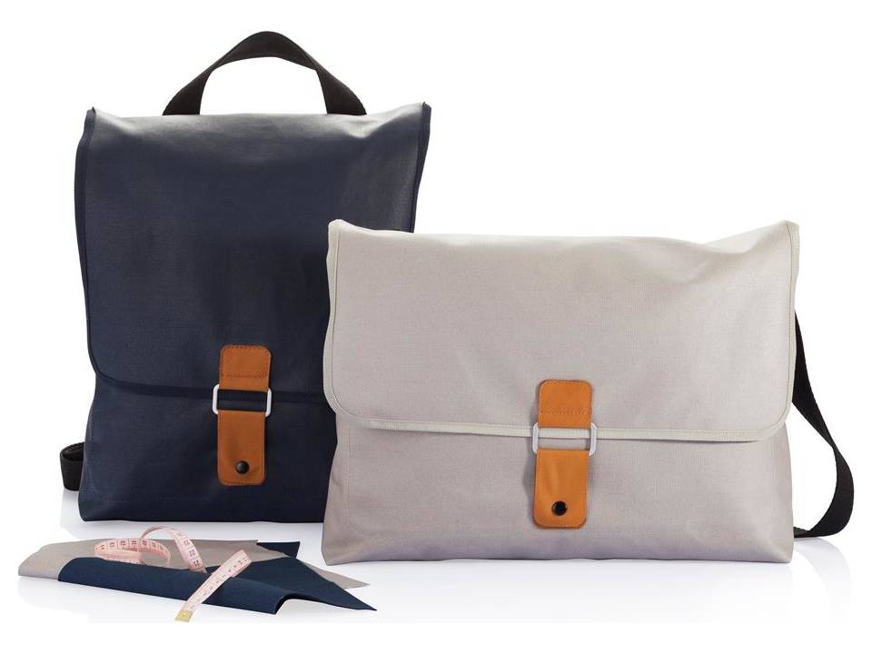 Pure messenger bag 3