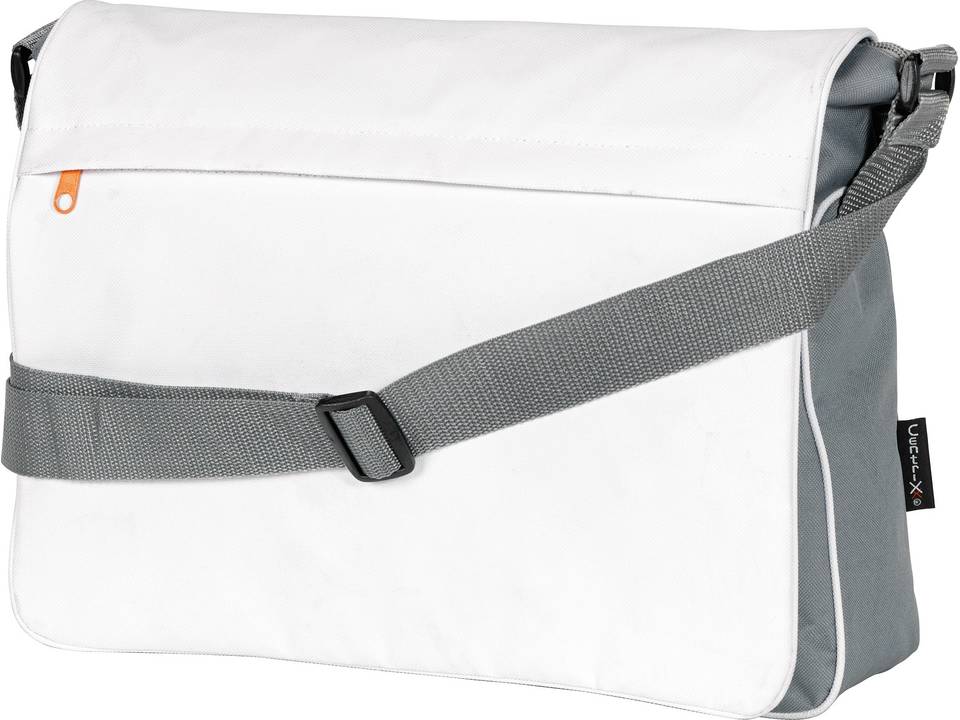 Vermont Shoulder Bag 2