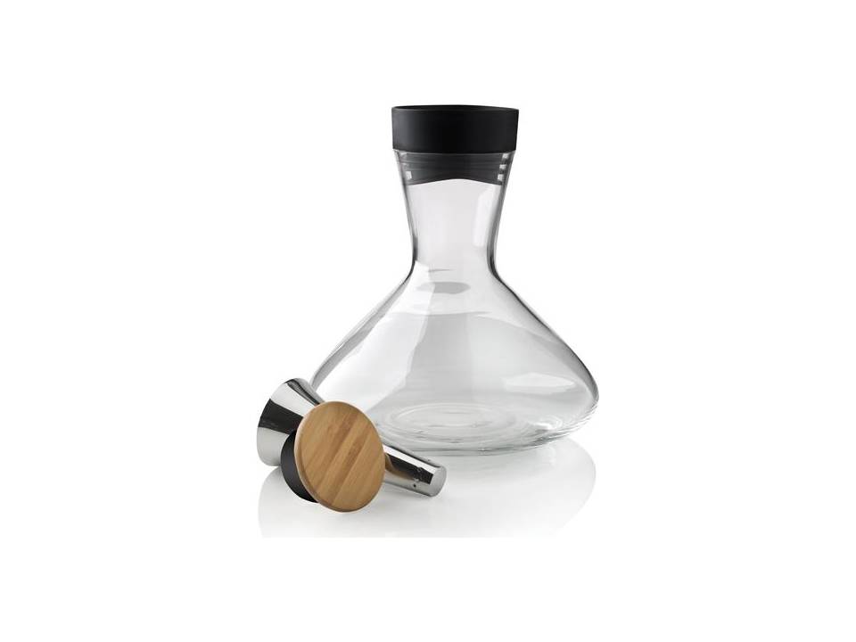 Aerato wine carafe 2