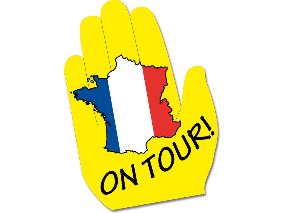 Waving Hands 23 x 34 cm. 1