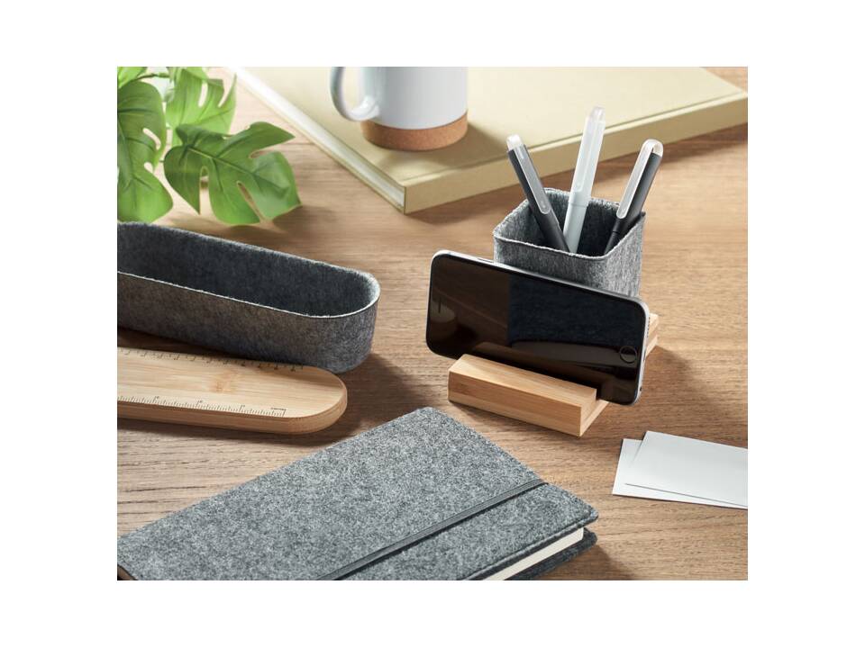 RPET felt pen pot phone stand 3
