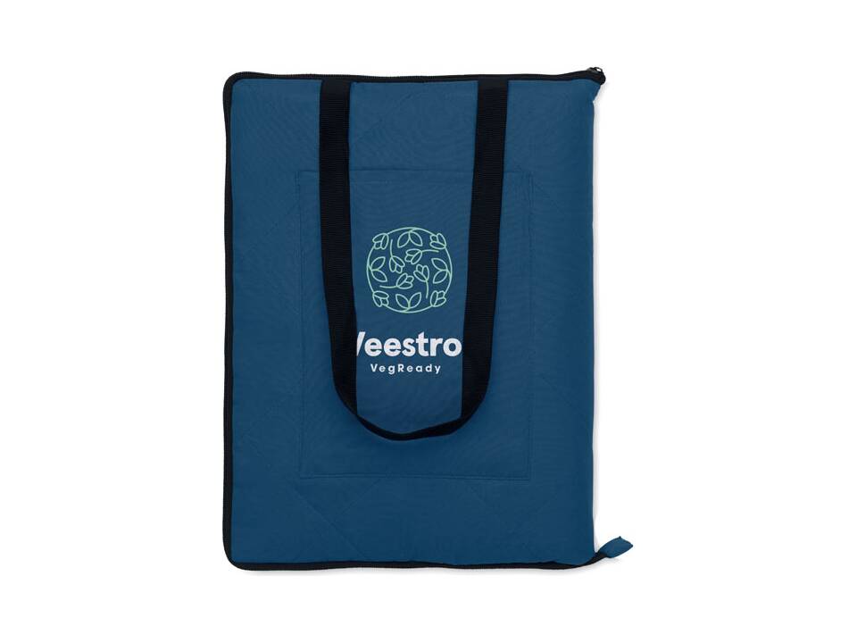 Foldable picnic blanket 9
