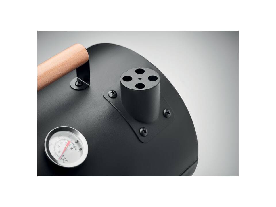 Portable barbecue with chimney 7