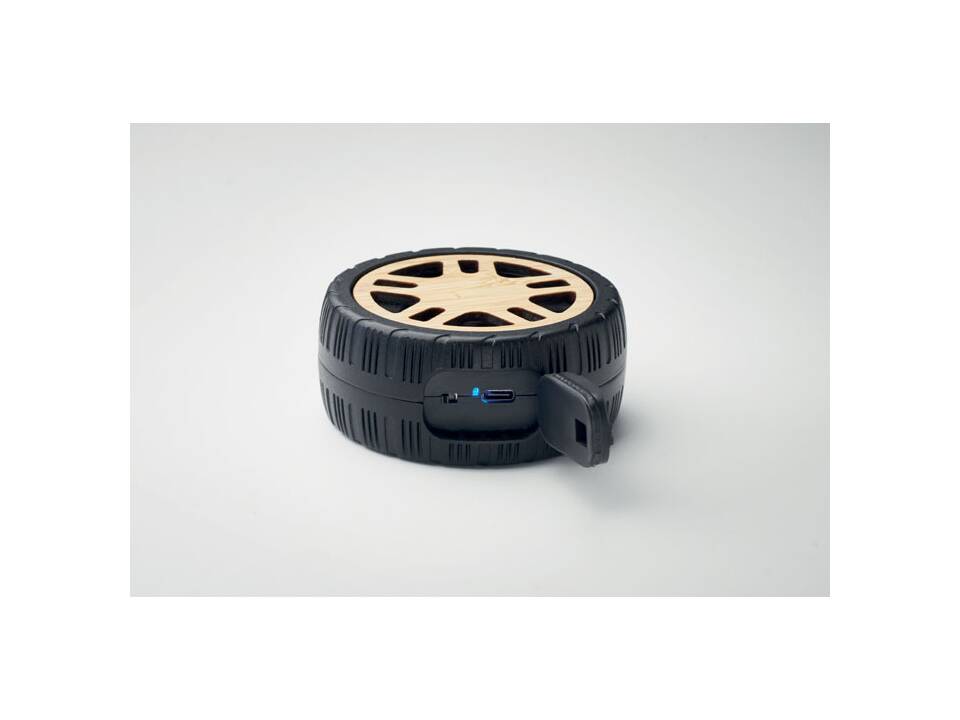 Wireless speaker tire shaped 6