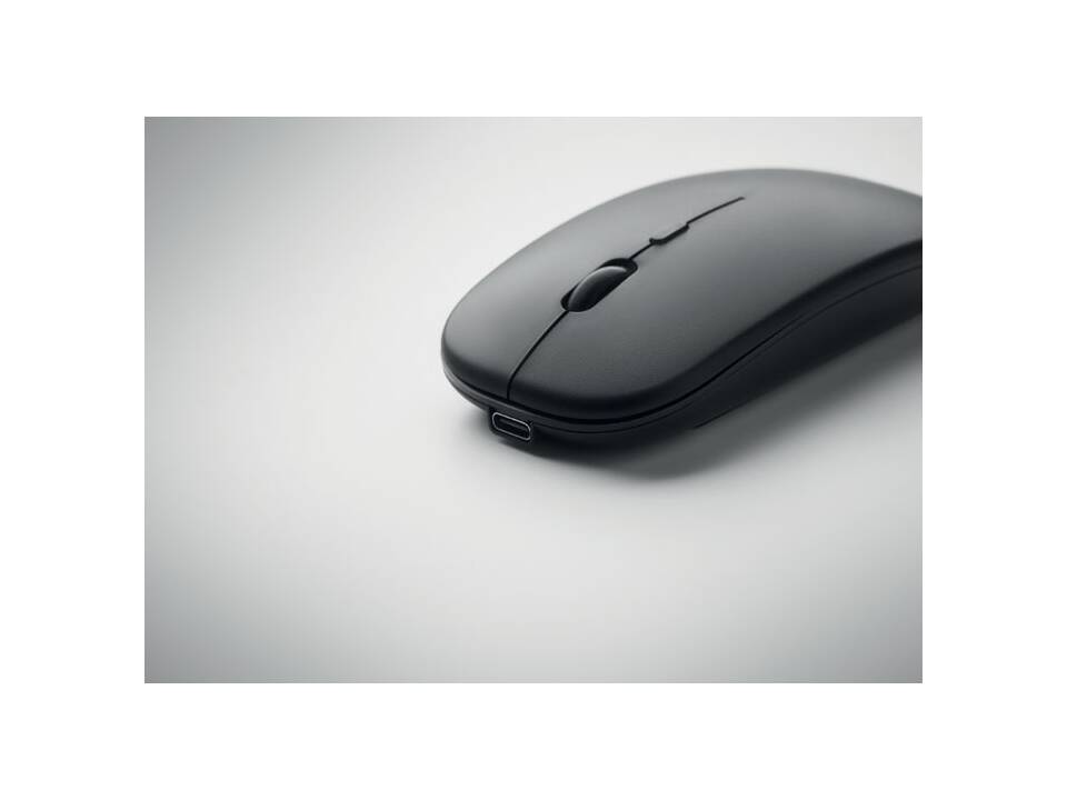 Rechargeable wireless mouse 6