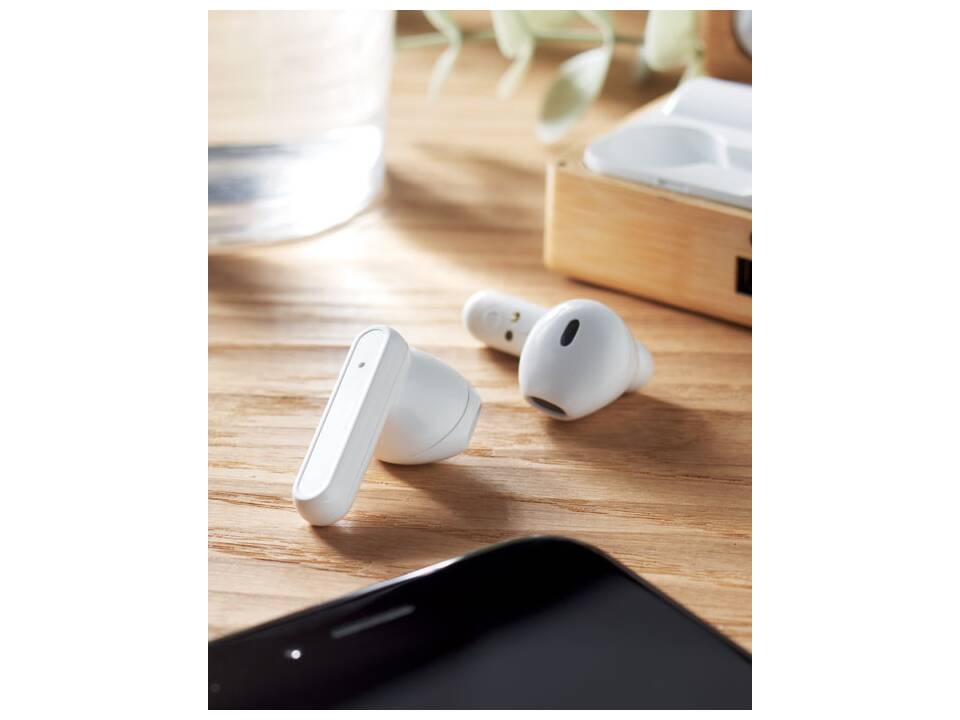 TWS earbuds in bamboo case 4