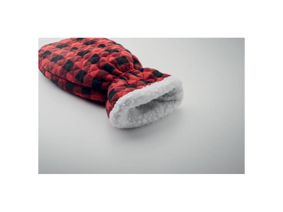 Quilted ice scraper glove 7