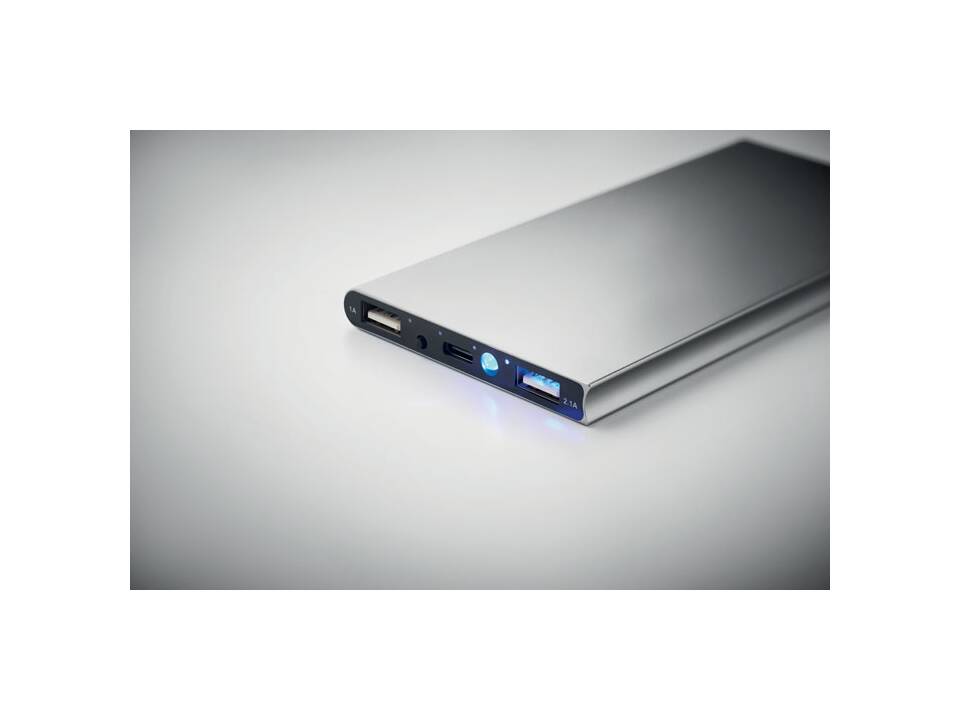 Power bank 8000 mAh 14